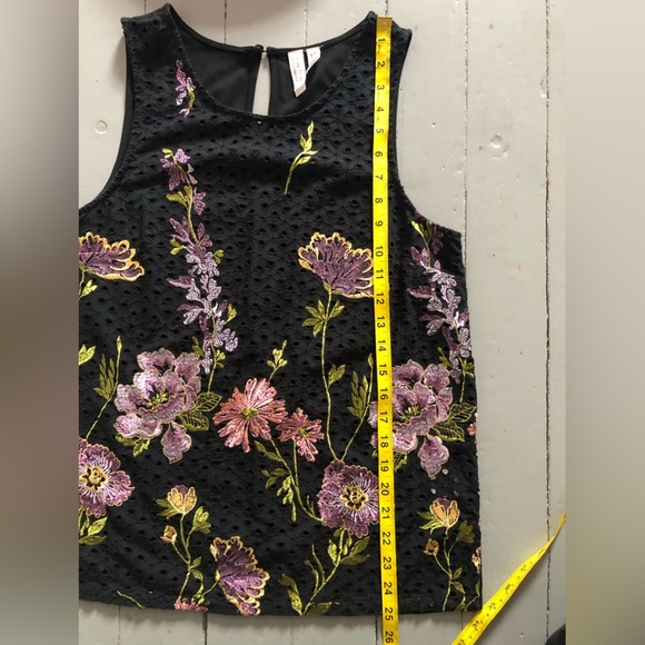 Anthropologie Meadow Rue Floral eyelet tank- Medium - Picture 13 of 14
